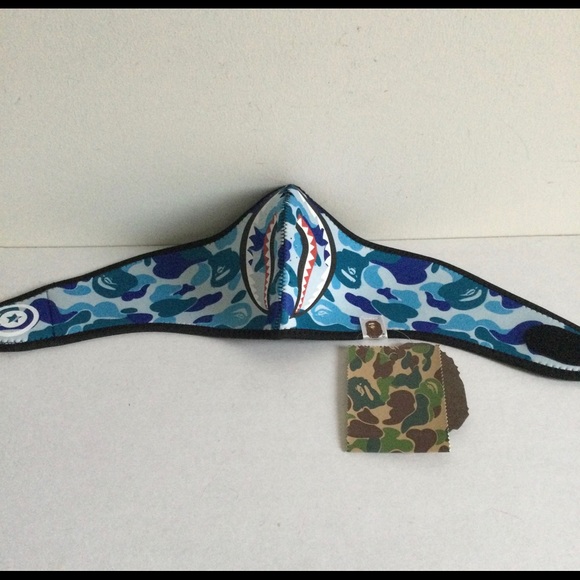 BAPE Neoprene Face Mask Blue Camo New For Cycling - Picture 5 of 6